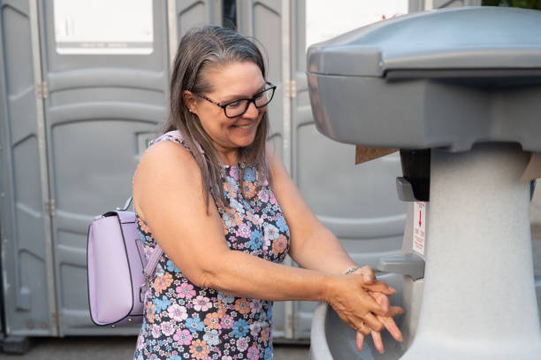 Portable Toilet Options We Offer in Von Ormy, TX